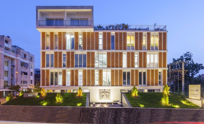Commercial building elevation Chennai